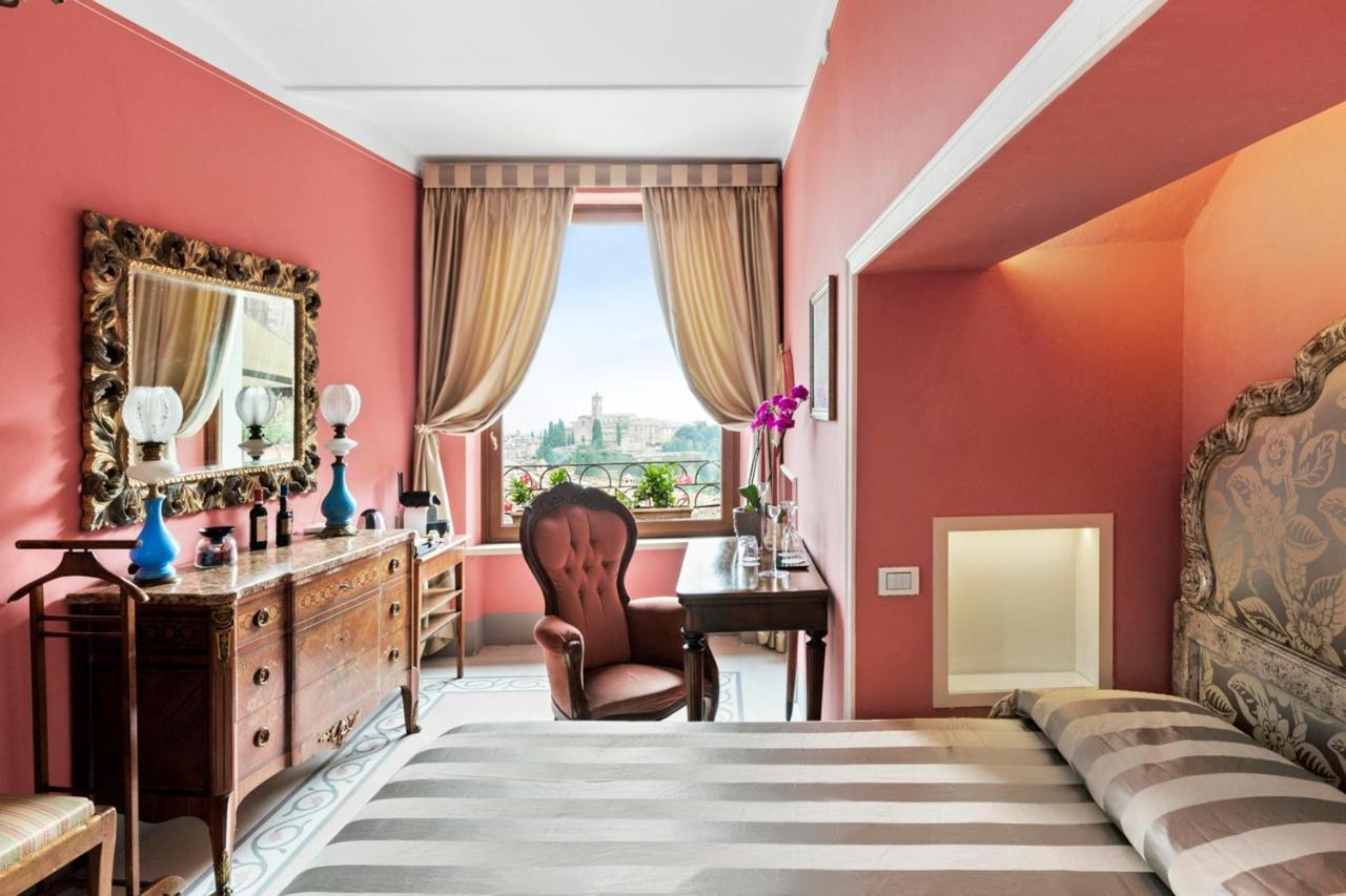 シエーナ Residenza D'Epoca Palazzo Borghesi Bed & Breakfast エクステリア 写真