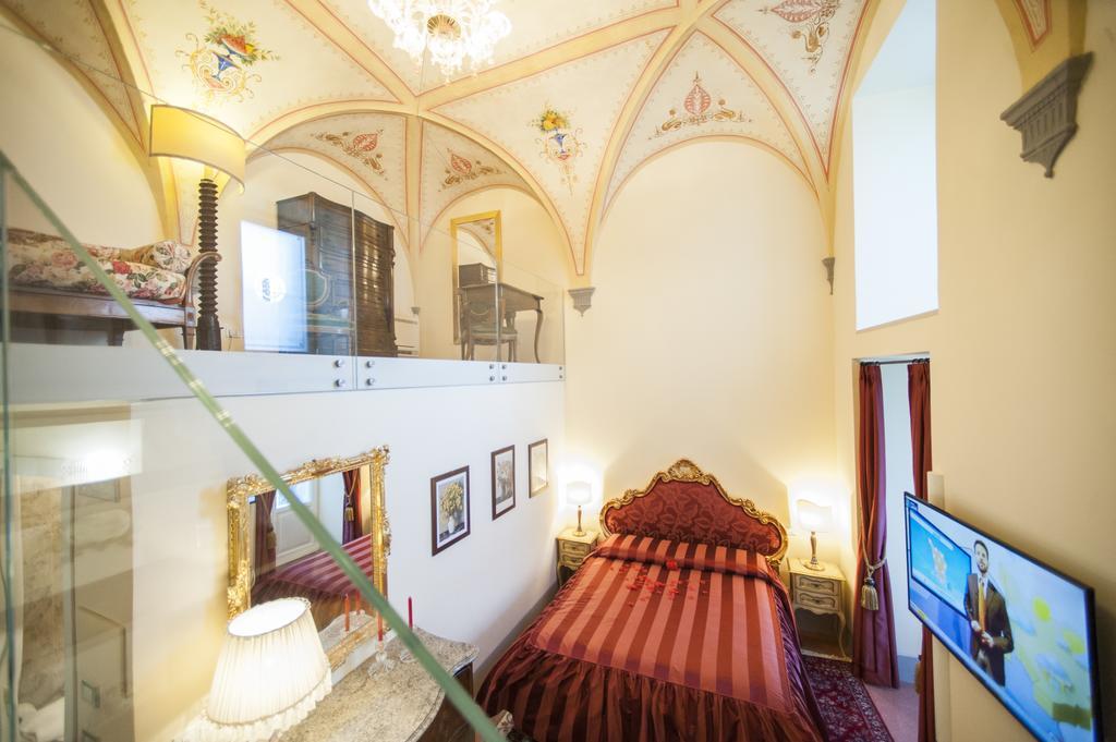 シエーナ Residenza D'Epoca Palazzo Borghesi Bed & Breakfast エクステリア 写真