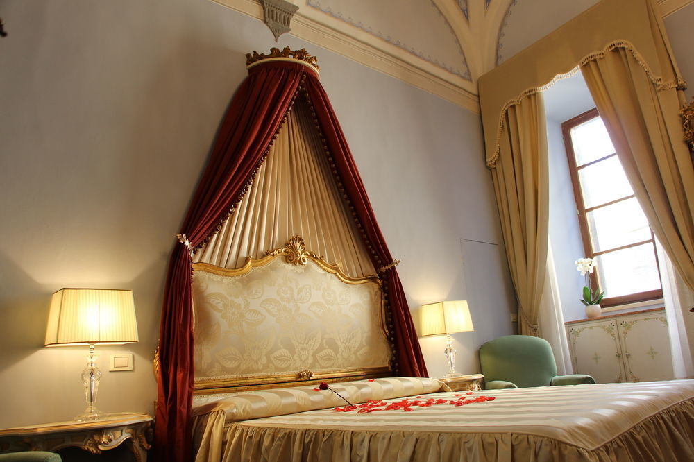 シエーナ Residenza D'Epoca Palazzo Borghesi Bed & Breakfast エクステリア 写真